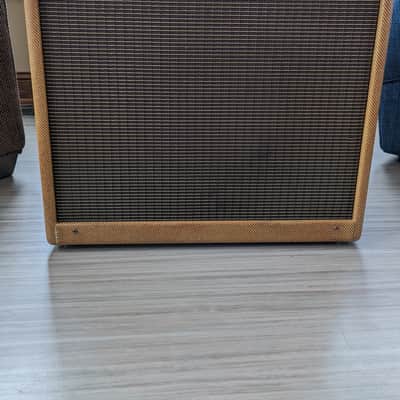 Fullerton™ 5G9 Tweed Tremolux image 1