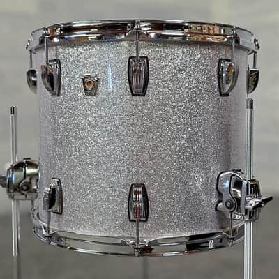 Used Ludwig Classic Oak 6pc Drum Set Silver Sparkle - Very Good image 11