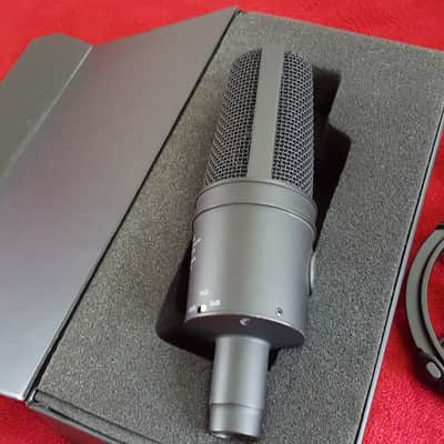 Audio-Technica AT4033a Large Diaphragm Cardioid Condenser Microphone 2010s - Black image 8