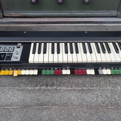 Roland SH-2000 37-Key Synthesizer 1974 - 1979 - Black