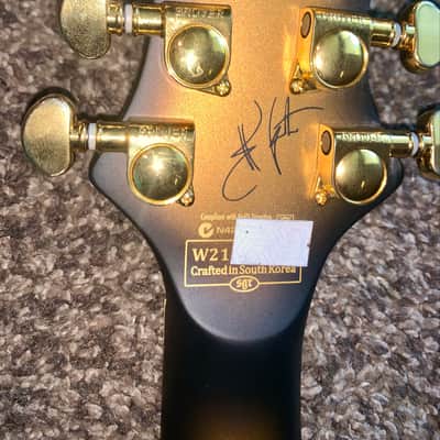 Schecter Synyster Gates Signature Synyster Custom-S Sustainiac with Schecter Humbucker 2018 - Present - Satin Gold Burst image 11