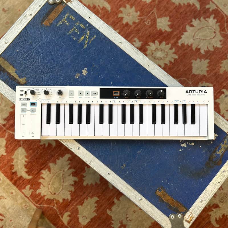 Arturia Keystep 37 - White image 1