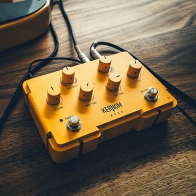 Kernom Moho | Fuzz Workstation Pedal. New with Full Warranty! image 4