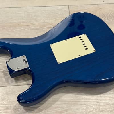 Loaded Fender Deluxe Player Sapphire Blue Transparent Stratocaster ASH Body image 17