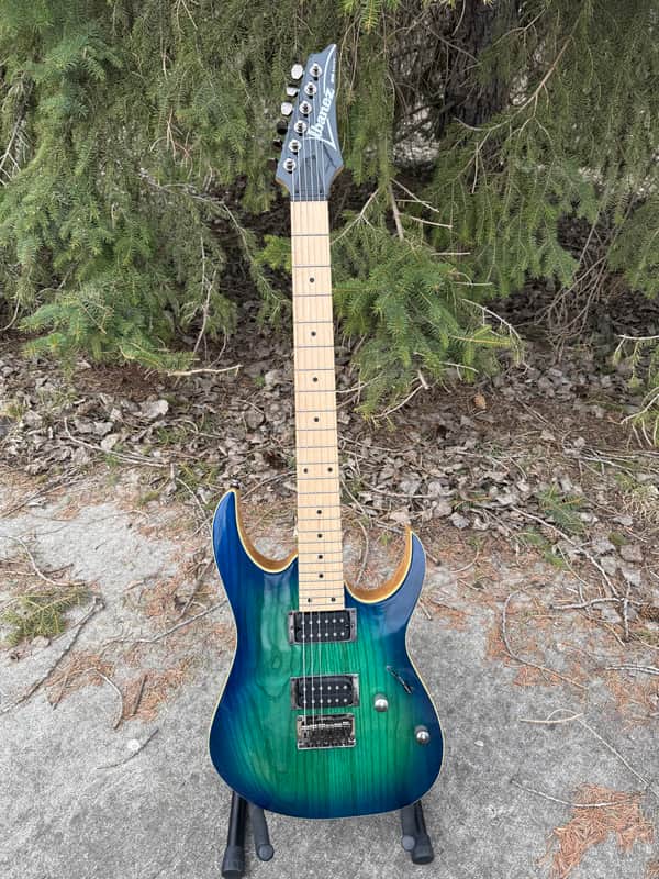 Ibanez RG421AHM-BMT Standard 2017 - Present - Blue Moon Burst image 1