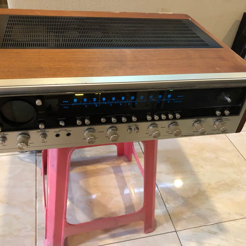 1973 – 1976 Pioneer QX-949 4-Channel Receiver Silver