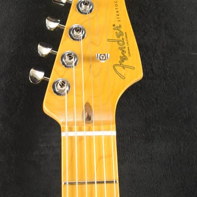 Mint Fender American Professional Classic Stratocaster Faded Firemist Gold Maple Fingerboard image 5