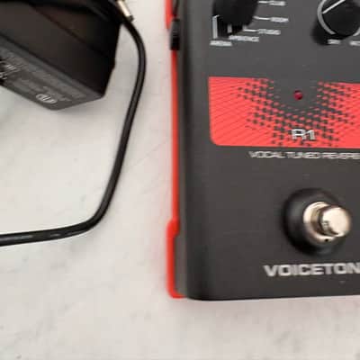 TC Helicon VoiceTone R1 2011 - 2021 - Black image 4