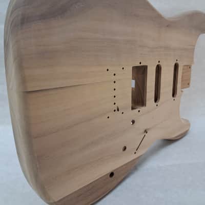 Unfinished Walnut HSS Hardtail guitar body - fits Fender Strat Stratocaster necks J2159 image 6