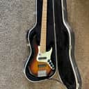Fender American Deluxe Jazz Bass V with Maple Fretboard 1999 - 2009 - 3-Color Sunburst