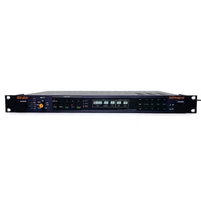 Roland SDE-3000 Digital Delay 1983 - 1994 - Vintage Made in Japan - Worldwide Shipment