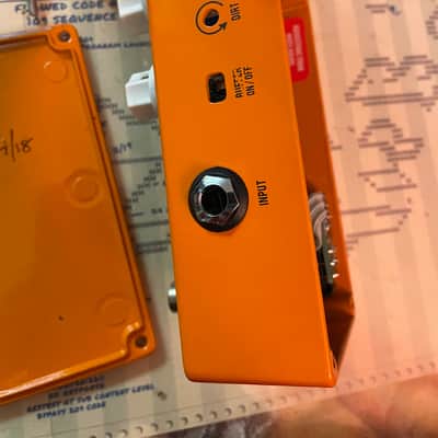 JHS Pulp 'N Peel V4 2016 - Present - Orange image 5
