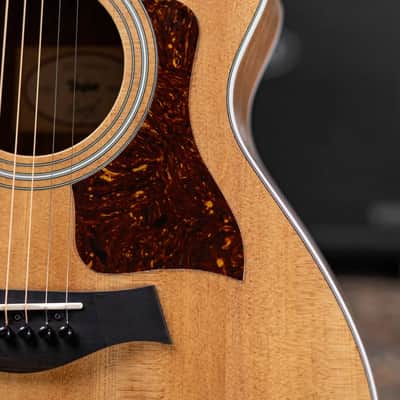 Taylor 212ce Grand Concert Acoustic/Electric Guitar with Gig Bag image 10