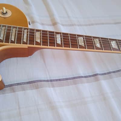 2010 Gibson Les Paul Goldtop image 15