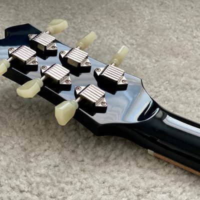 Forshage Single Cut Style - Piano Black with Pale Moon Ebony Board, Flame Maple Binding image 11