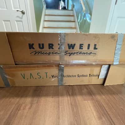 Kurzweil K2500 61 Key Digital Workstation Synthesizer