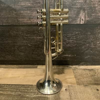 Getzen Eterna Doc Severinsen Model Bb Trumpet - Silver Plated image 13