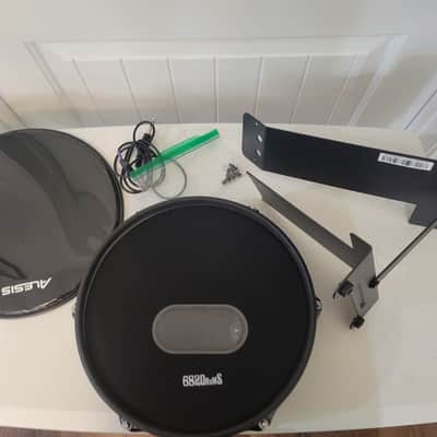 Alesis RealHead (w/Mesh) 12" Dual-Zone Electronic Drum Kick Pad - Black image 3