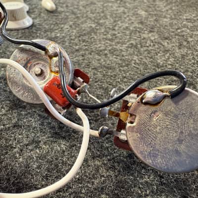 Fender Made In Mexico Stratocaster Pickups, White image 4