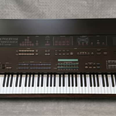 Yamaha DX1 + 2 Voice ROM Cartridges ✅RARE Vintage from 80s Synthesizer ✅ Excellent Condition ✅ Cleaned & Fully Checked ✅ Worldwide Shipping ✅LEGEND LIKE ROLAND JUPITER 8 - Yamaha CS80 - Waldorf Wave - image 4