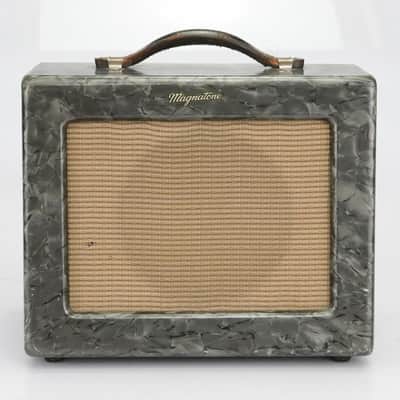 Magnatone Varsity Model 108 8-Watt 1x8" Guitar Combo