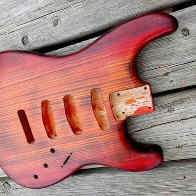 Stratocaster body, swamp ash, rear rout image 2