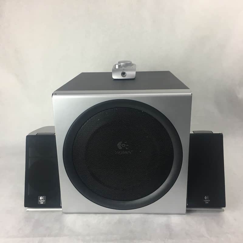 Logitech Z-2300 Computer Speakers Subwoofer Pair of Speakers and Volume Control image 1