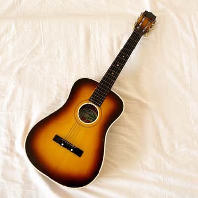 🎸 Vintage 1950s/60s Lark Toy Guitar – Shanghai, China – 19,5" Scale – Sunburst Finish image 4