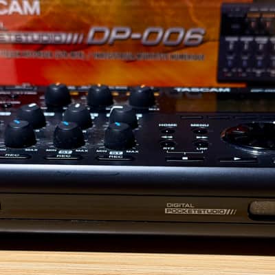 TASCAM DP-006 6-Track Digital Pocketstudio Recorder - w/16 GB SD Card image 4