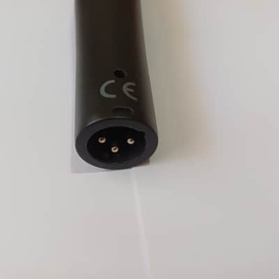Shure SM57 Cardioid Dynamic Microphone image 14