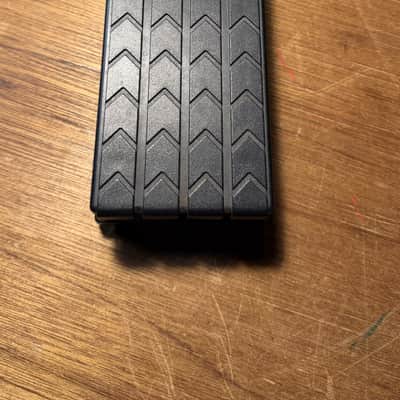 Line 6 POD 2.0 Multi-Effect and Amp Modeler w Accessories image 7
