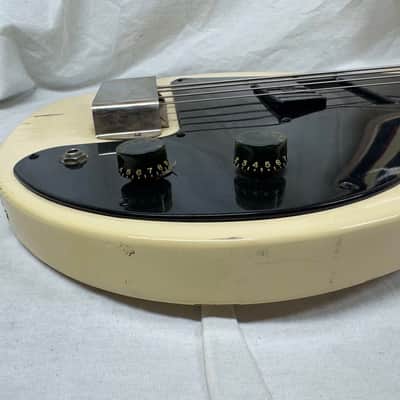 Gibson The Grabber 4-string Bass - truss rod maxed / AS-IS - Rare - White image 16