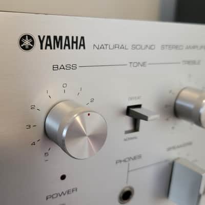 Vintage Stereo Integrated Amplifier Yamaha CA-600 image 4