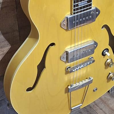 Epiphone John Lennon Inspired '68 Revolution E230TD Casino W/OHSC image 4