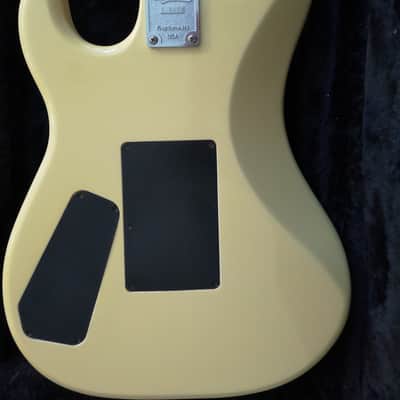 Kramer 86 Baretta certified signed by EVH image 4