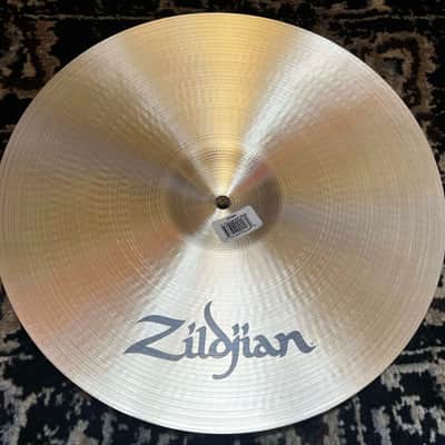 Zildjian 14" A Series Fast Crash Cymbal - Traditional image 3