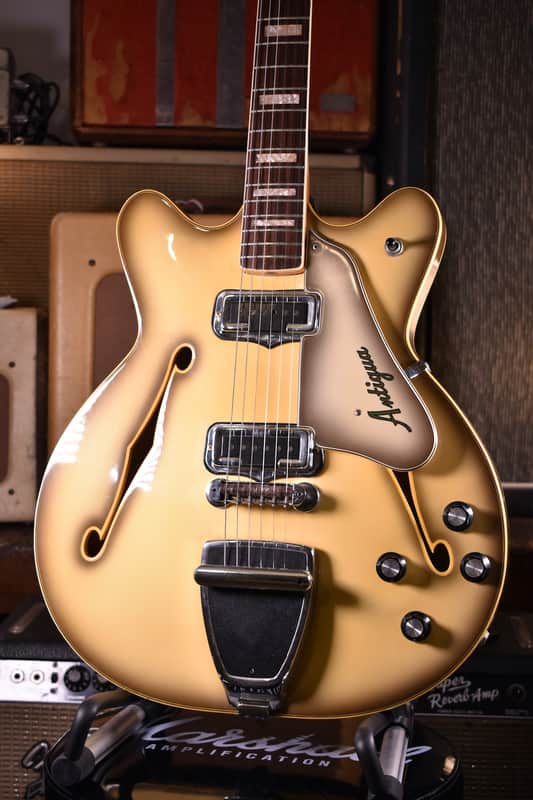 Fender Coronado II Antigua 1967 - Antigua