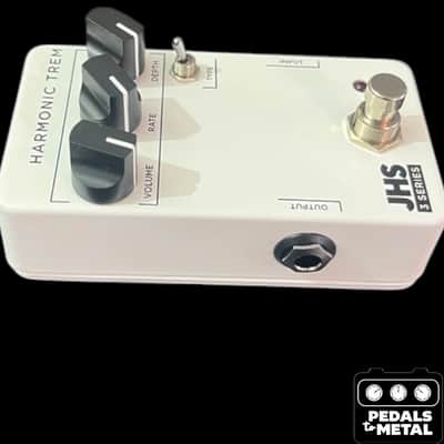 JHS 3 Series Harmonic Trem 2022 - Present - White - X18736 image 4