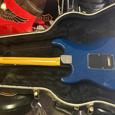 Fender Deluxe Strat Parts Caster - Sapphire Blue image 4