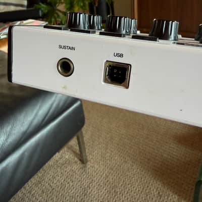 Akai MPK Mini MKIII 25-Key MIDI Controller