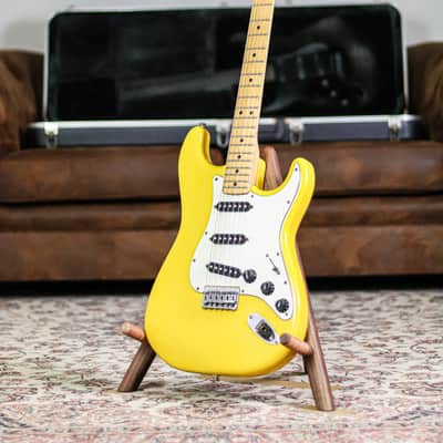 Fender Stratocaster International 1981 | Monaco Yellow image 1