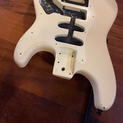 1989 Fender Squier MIK White Strat Stratocaster Body Floyd Rose Vintage HSS 80s image 3