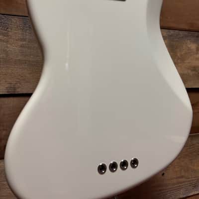 Fender American Pro II J-Bass RW Olympic White w/case image 12