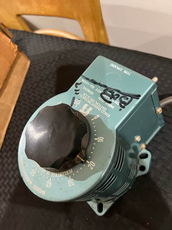 Staco  variable Transformer  3pn1010 Blue image 1
