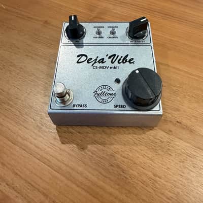 Fulltone CS-MDV MkII Custom Shop Mini Deja Vibe MkII 2010s - Silver image 1