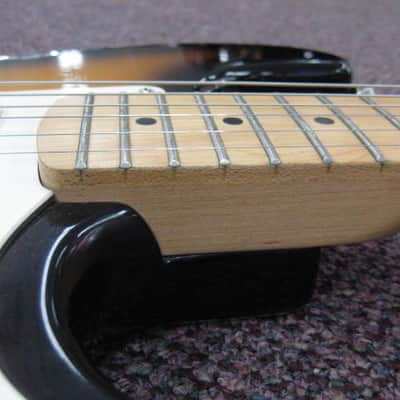 Epiphone "Strat" Copy image 8