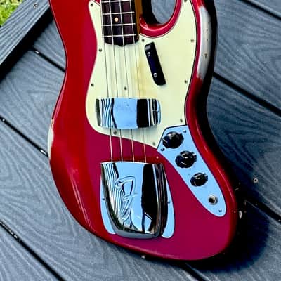 Fender Jazz Bass 1964 - a stunning January '64 Candy Apple Red Metallic example w/Green'gard & Clay Dots ! image 4