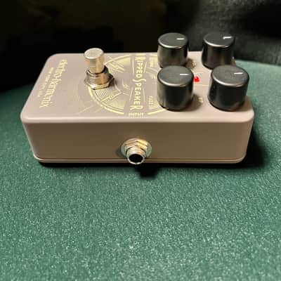 Electro-Harmonix Ripped Speaker - Grey image 3