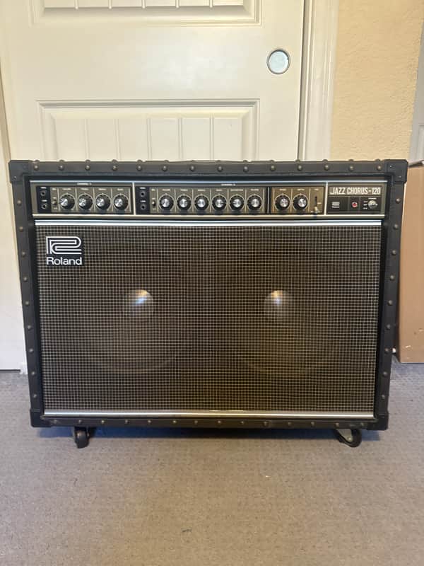 Roland JC-120 Jazz Chorus 2-Channel 120-Watt 2x12" Guitar Combo 1975 - 1993 - Black image 1