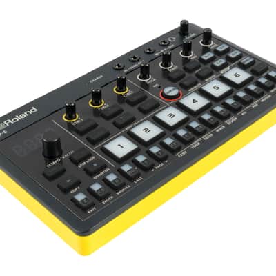 Roland AIRA Compact P-6 Creative Sampler image 1